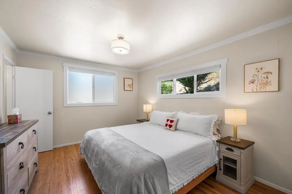 11 Recreation Drive La Honda, CA 94020