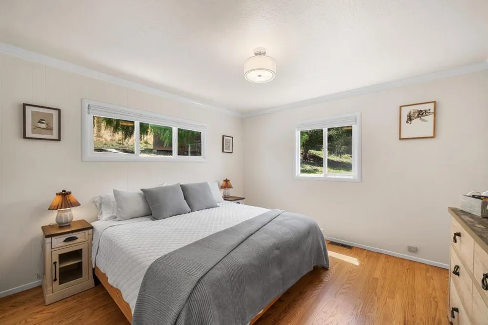 11 Recreation Drive La Honda, CA 94020