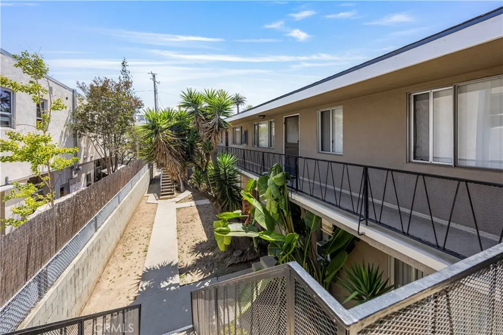 1444 Euclid Santa Monica, CA 90404
