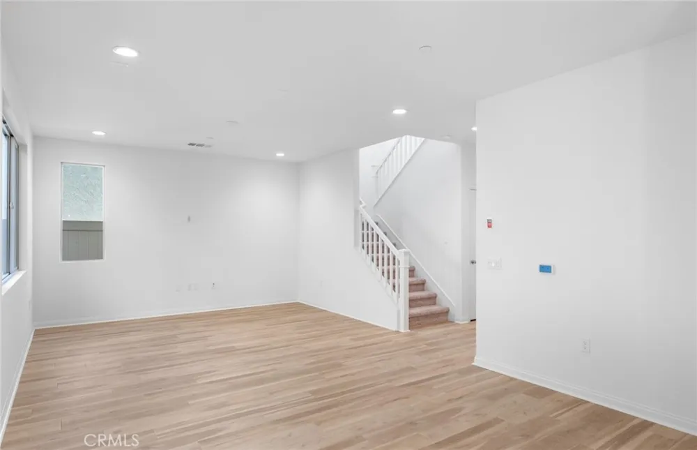 4244 East Flutter Privado Ontario, CA 91761