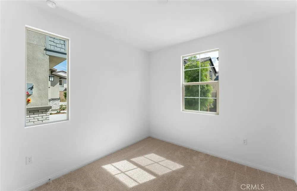 4244 East Flutter Privado Ontario, CA 91761