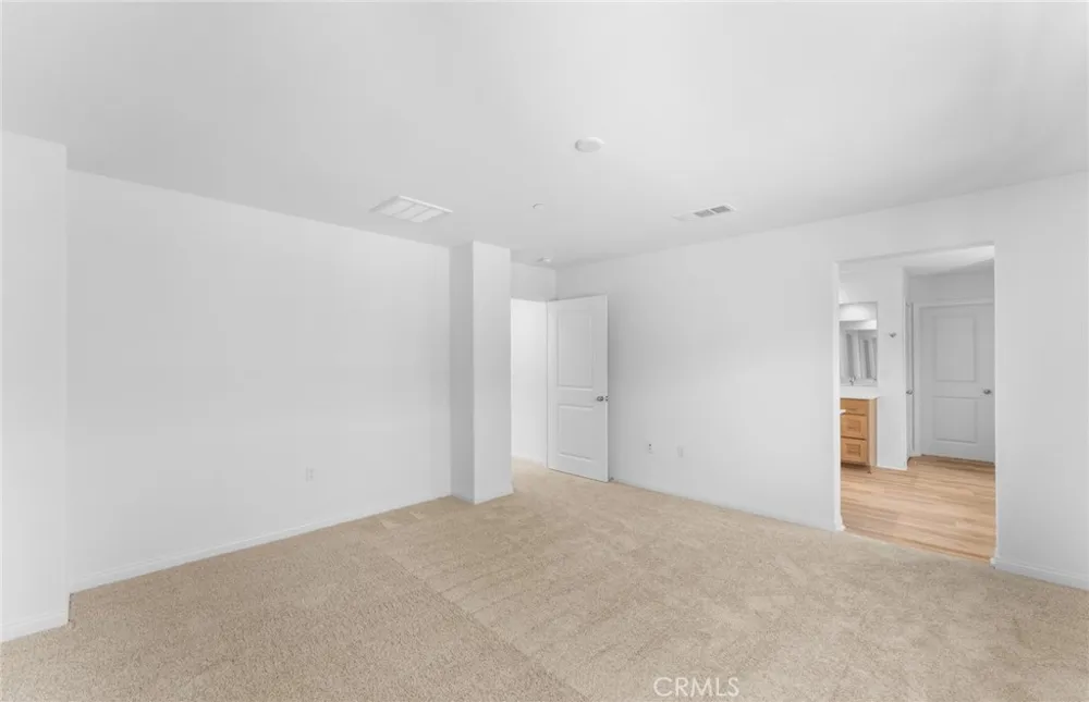 4244 East Flutter Privado Ontario, CA 91761