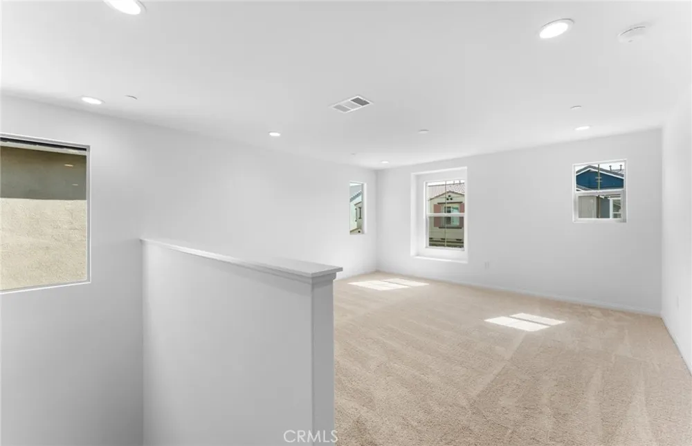 4244 East Flutter Privado Ontario, CA 91761