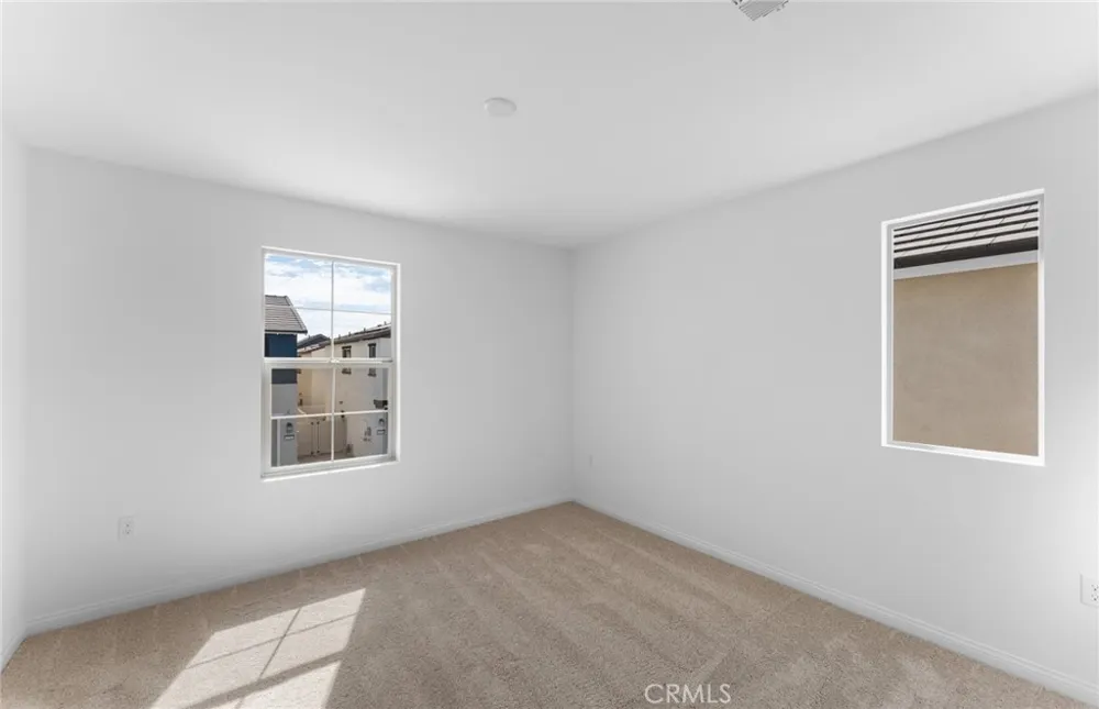 4244 East Flutter Privado Ontario, CA 91761