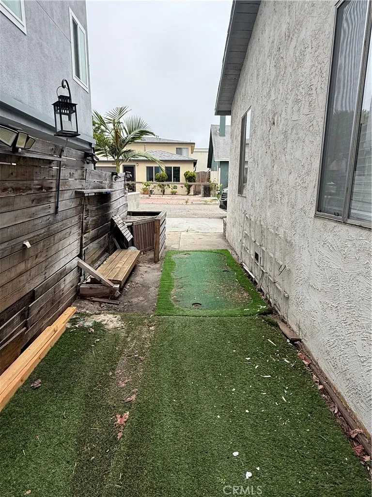 1053 Loma Hermosa Beach, CA 90254