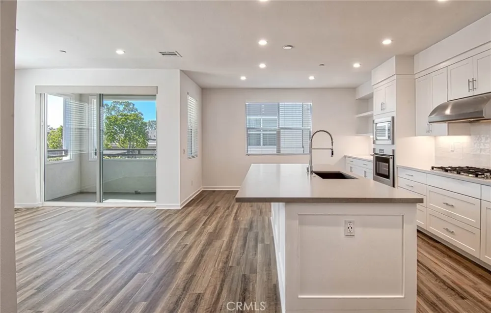 1182 Winslow Lane Newport Beach, CA 92660