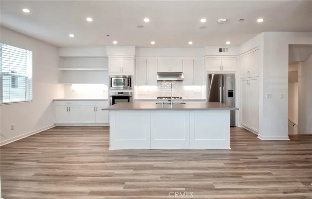 1182 Winslow Lane Newport Beach, CA 92660