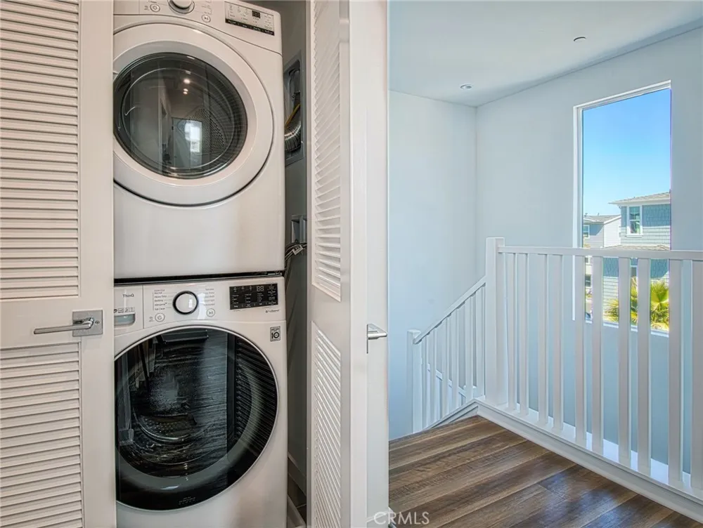 1182 Winslow Lane Newport Beach, CA 92660