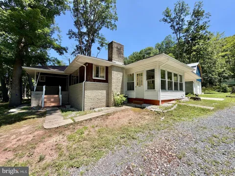 624 RAYSTOWN ROAD