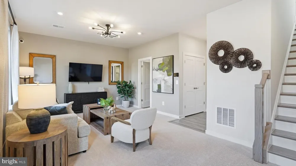 17379 WALNUT GROVE WAY Dumfries, VA 22026