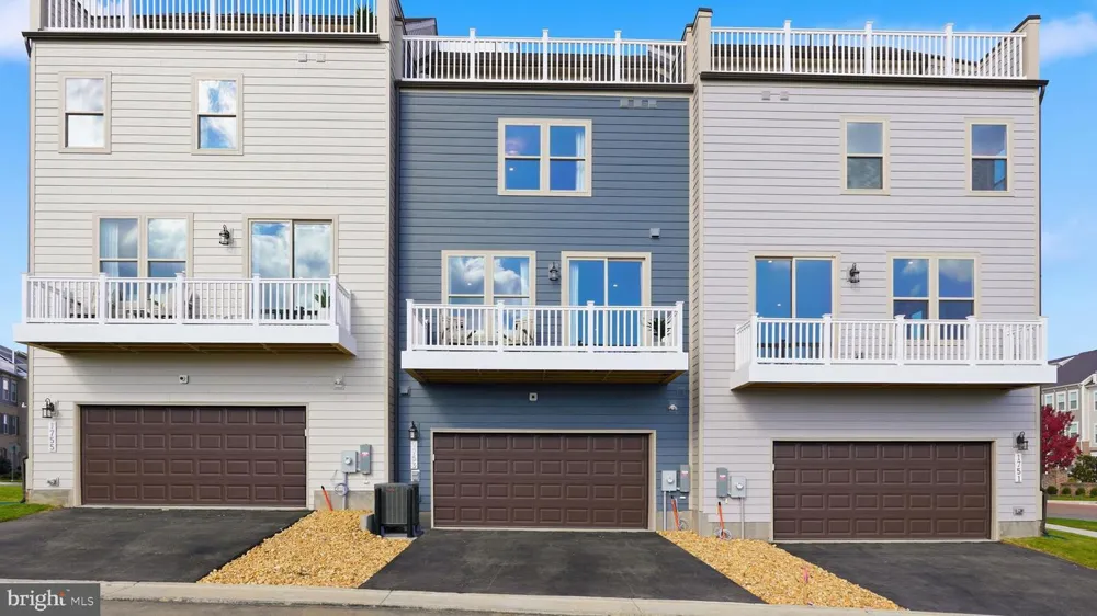 17379 WALNUT GROVE WAY Dumfries, VA 22026