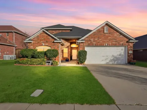 8320 Bandelier Trail