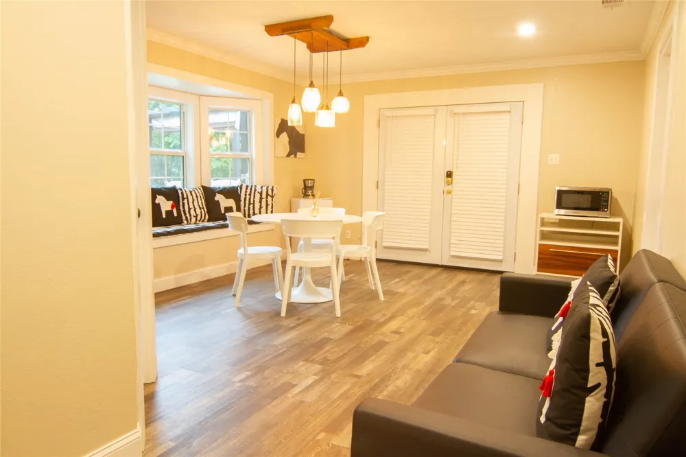1211 Mcalpin Road Midlothian, TX 76065