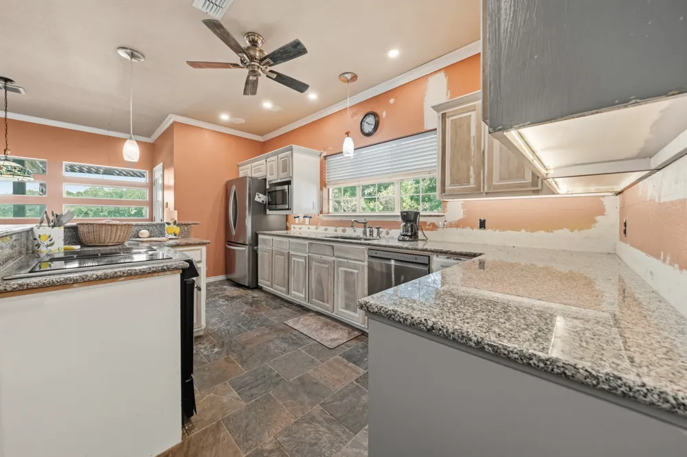 34057 Stonewood Loop Whitney, TX 76692