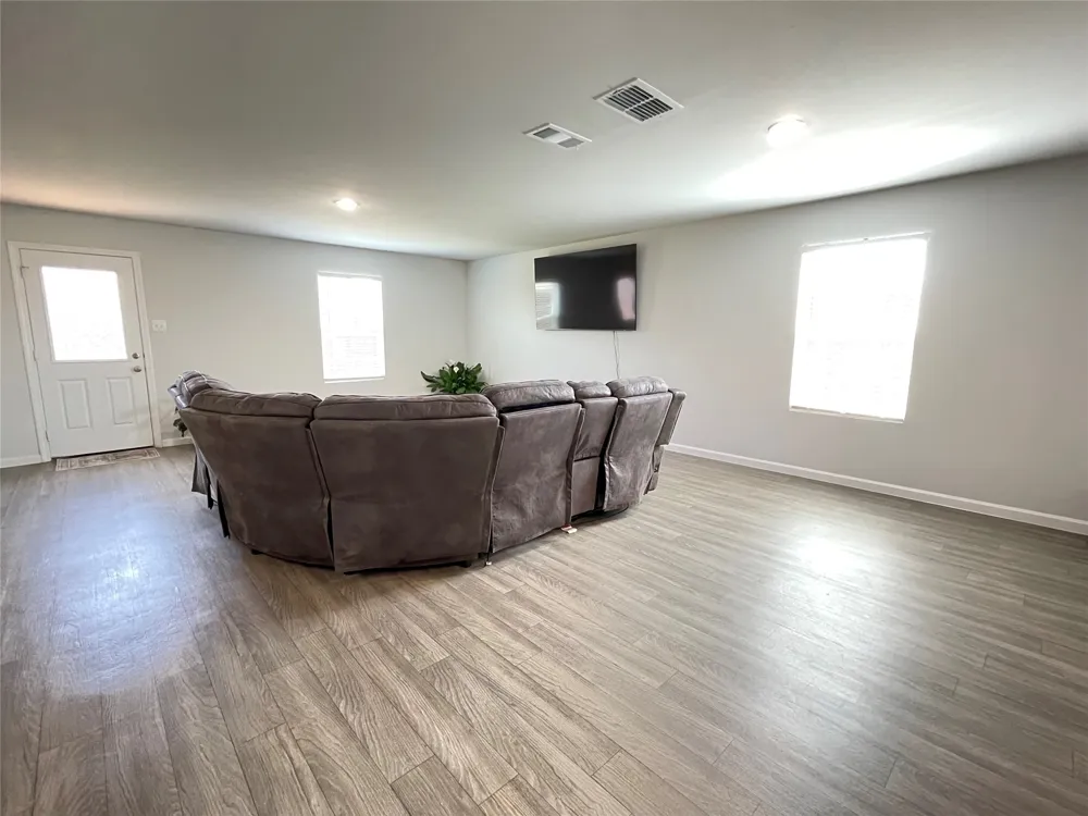 1007 Ripplewood Circle Chandler, TX 75758