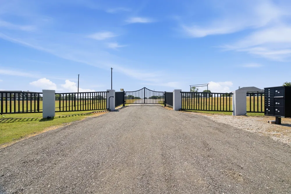 234 Stallings Drive Decatur, TX 76234