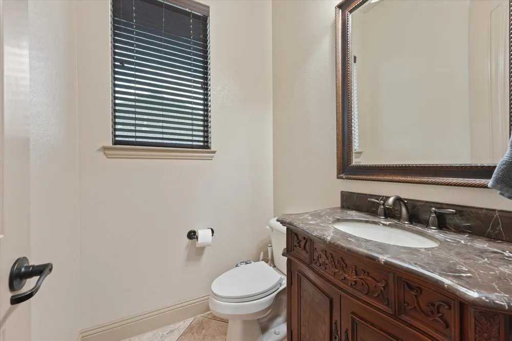 7910 Edgeglen Trail Sachse, TX 75048