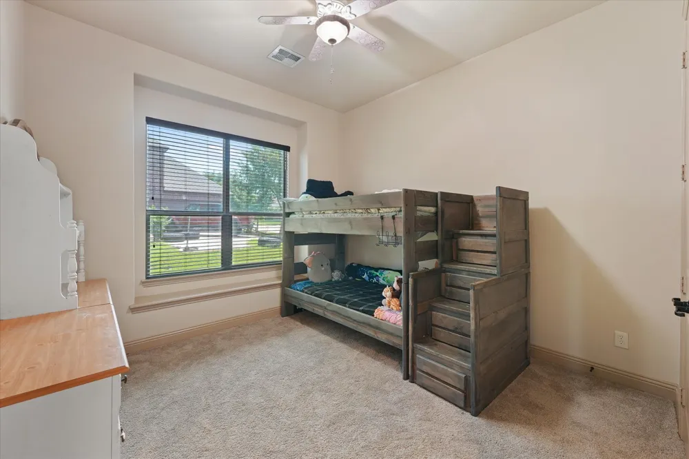 7910 Edgeglen Trail Sachse, TX 75048