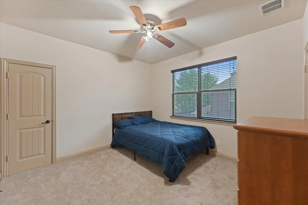 7910 Edgeglen Trail Sachse, TX 75048