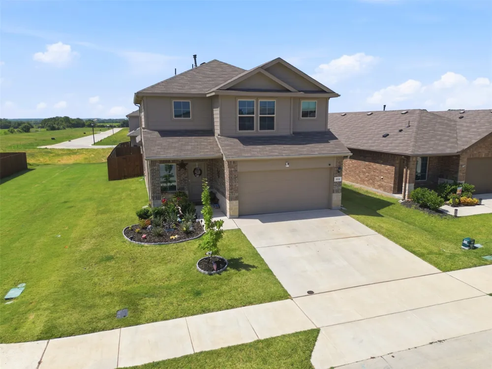 224 Running River Drive Boyd, TX 76023