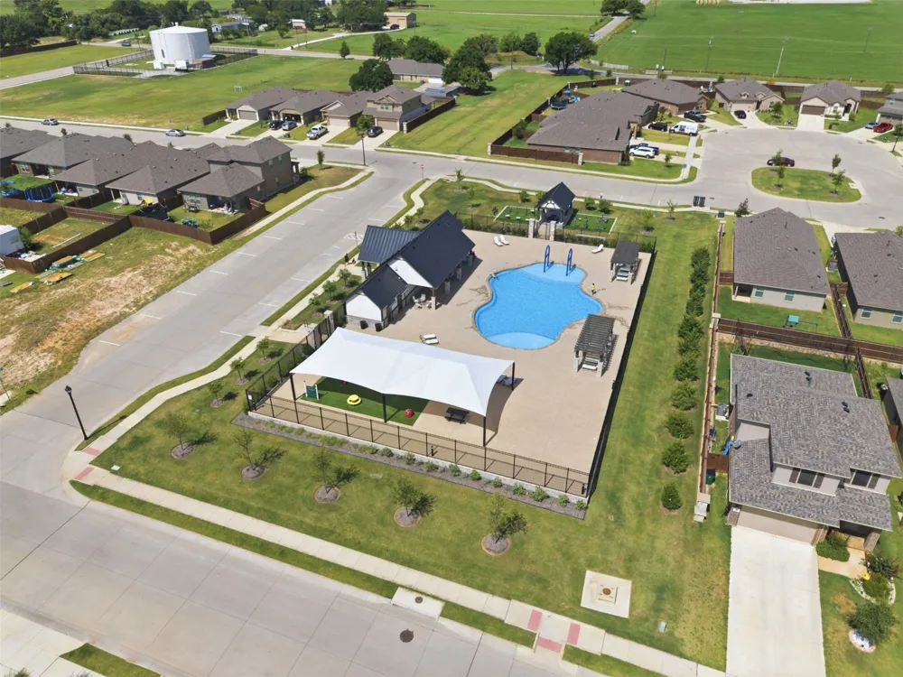 224 Running River Drive Boyd, TX 76023