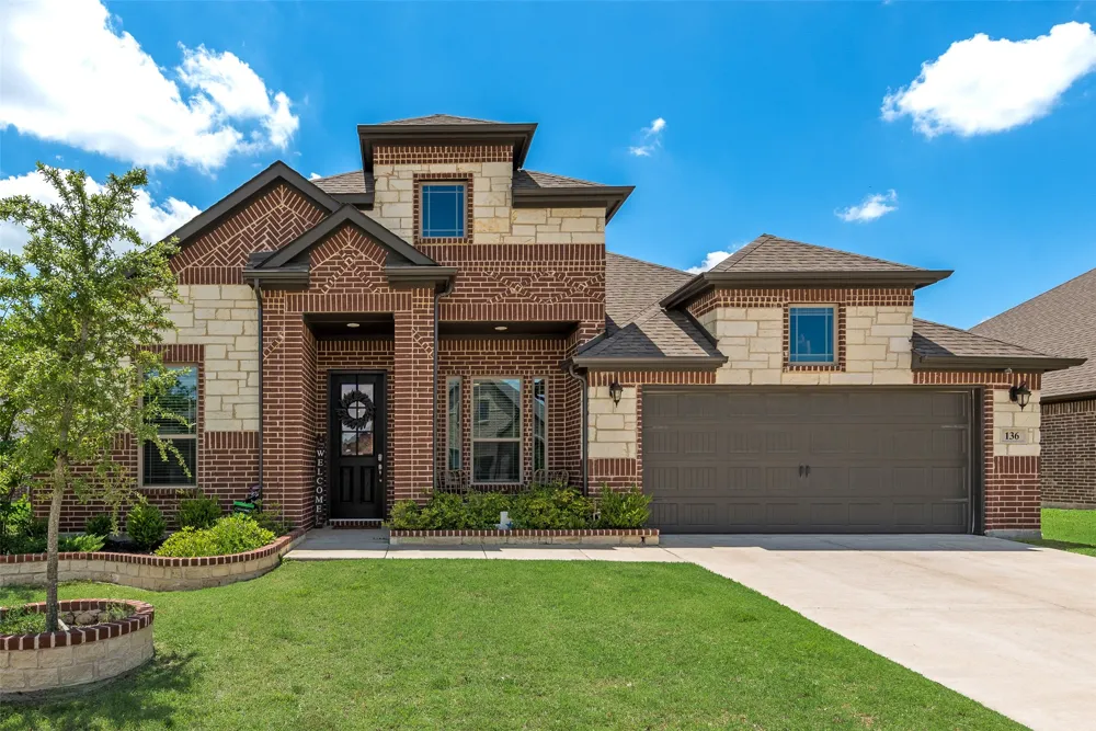136 Aucuba Lane Waxahachie, TX 75165