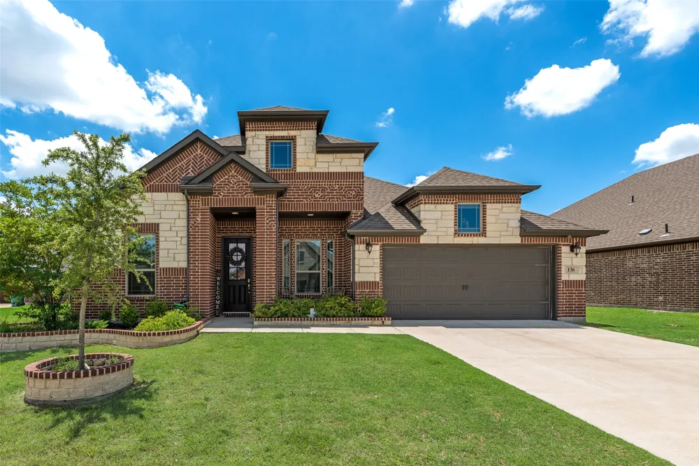 136 Aucuba Lane Waxahachie, TX 75165