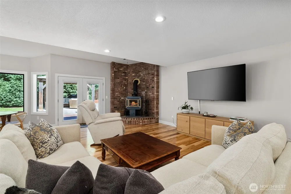 11401 Madera Circle SW Lakewood, WA 98499