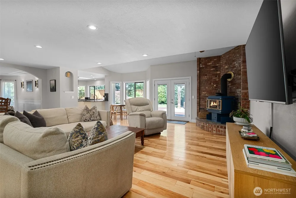 11401 Madera Circle SW Lakewood, WA 98499