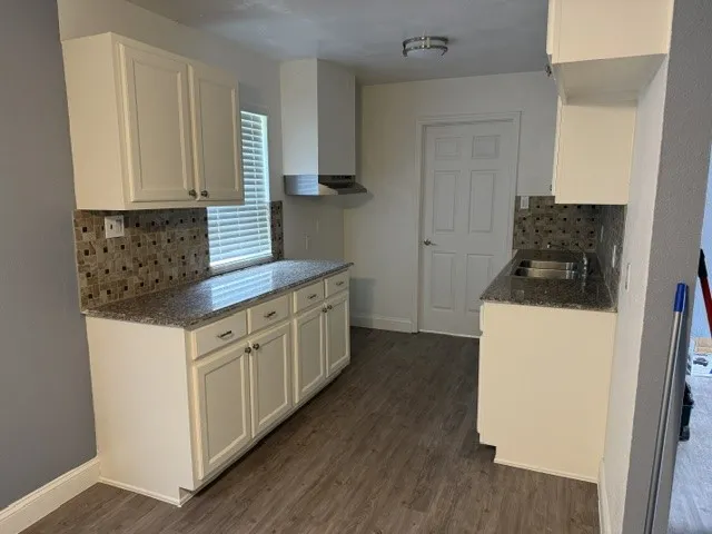 14206 Cimarron Drive Balch Springs, TX 75180