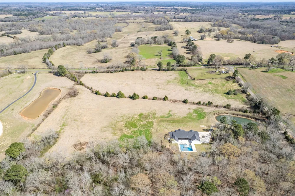 192 Cr 4707 Troup, TX 75789