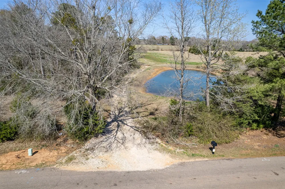 192 Cr 4707 Troup, TX 75789