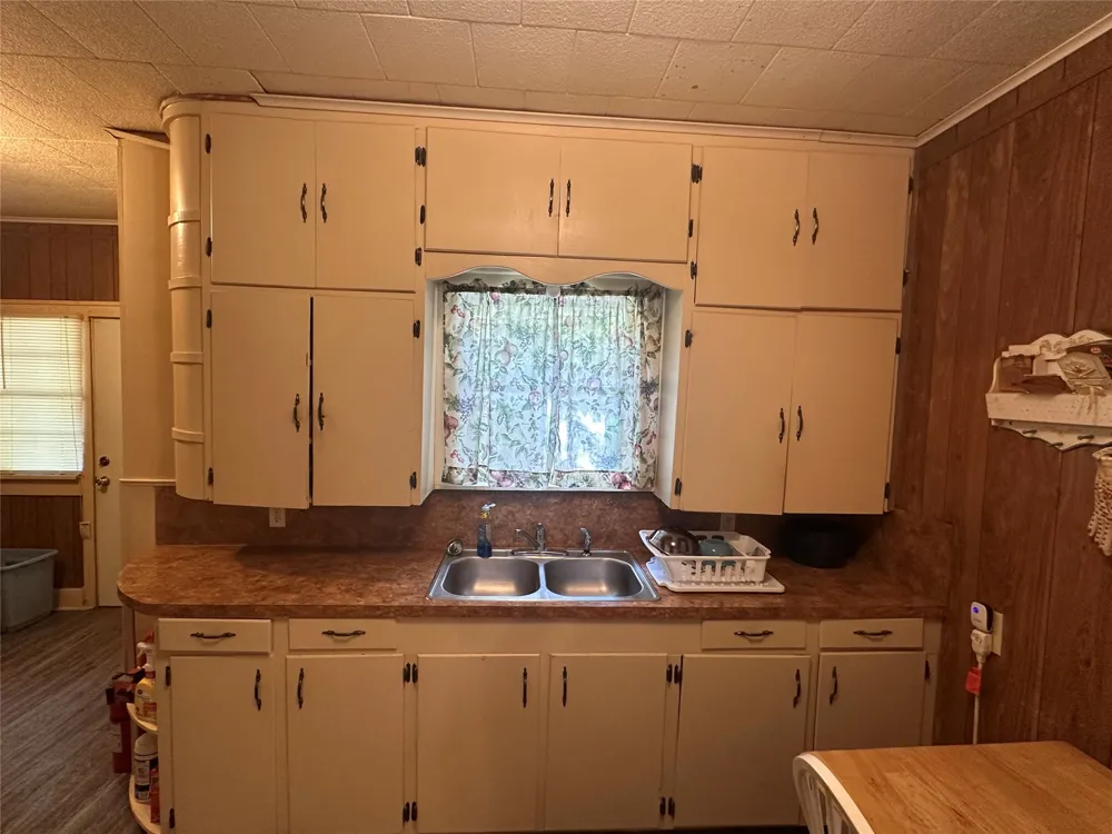 136 Kollman Road Mexia, TX 76667