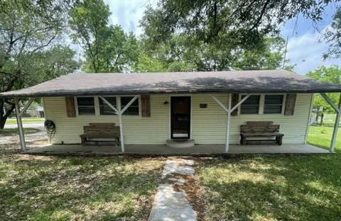 403 Live Oak Street