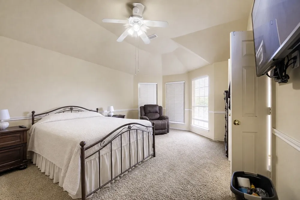 5016 Coral Creek Drive Fort Worth, TX 76135