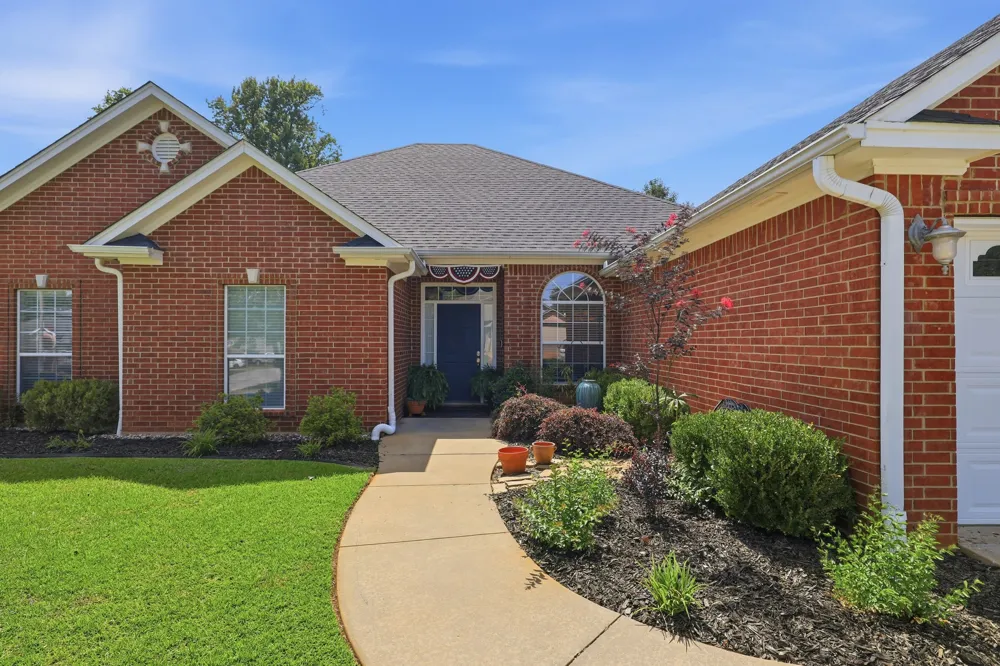 313 Ithaca Drive Longview, TX 75604