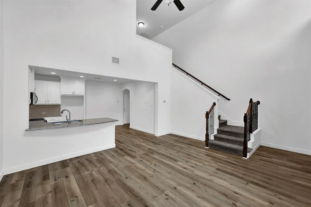 736 S Greenville Avenue Richardson, TX 75081
