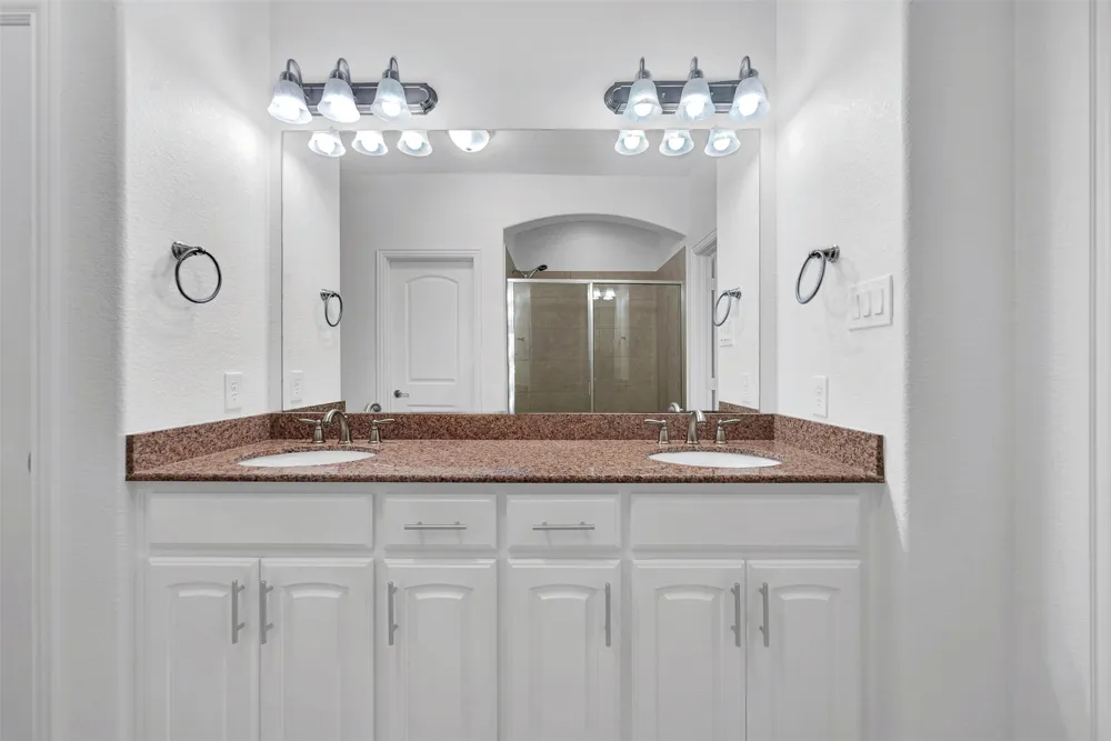 736 S Greenville Avenue Richardson, TX 75081