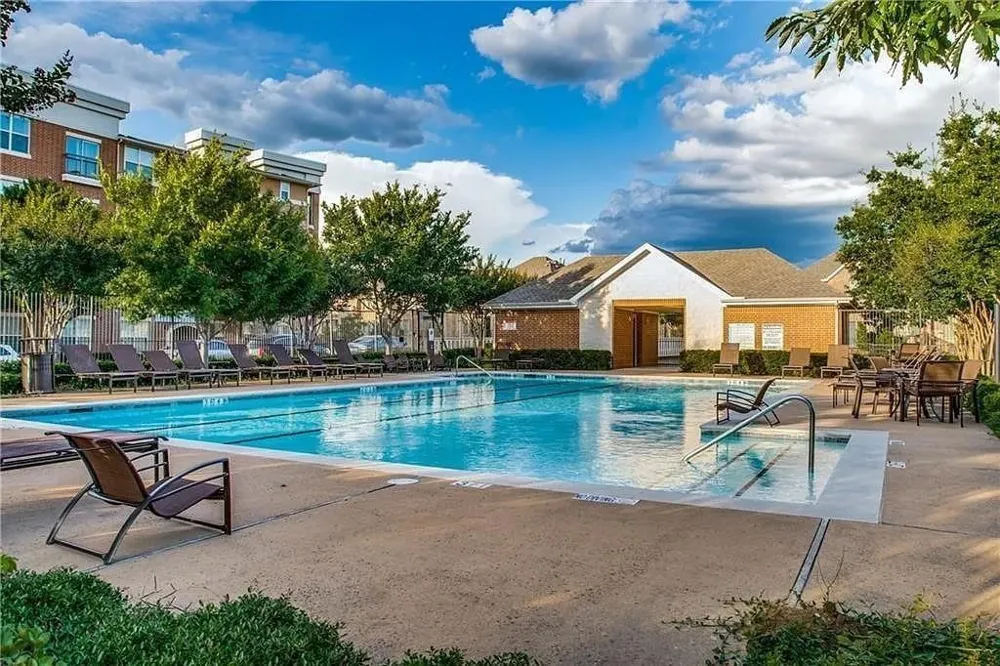 736 S Greenville Avenue Richardson, TX 75081