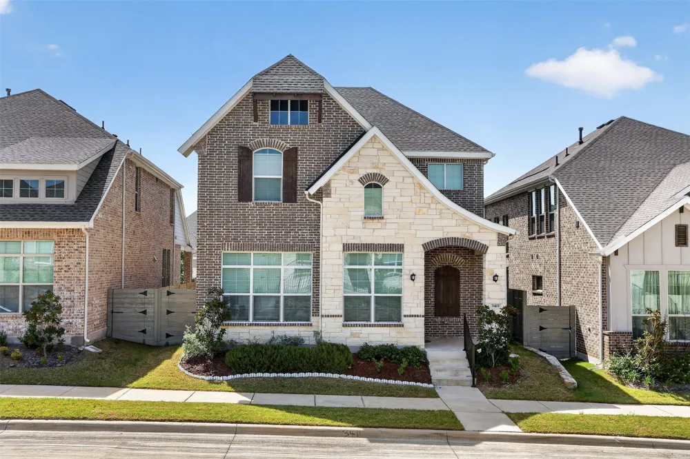 3411 Scotsman Road Sachse, TX 75048