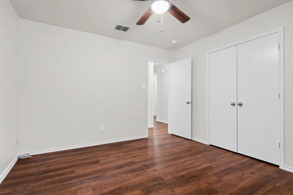 8421 River Bluffs Drive Arlington, TX 76002