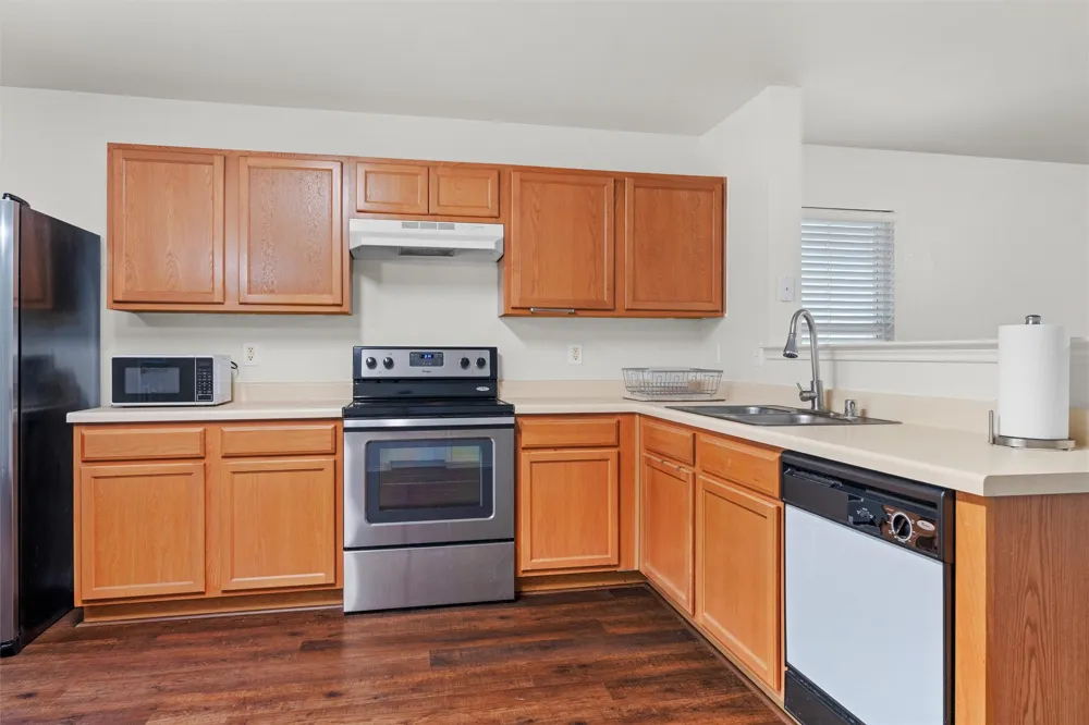 8421 River Bluffs Drive Arlington, TX 76002