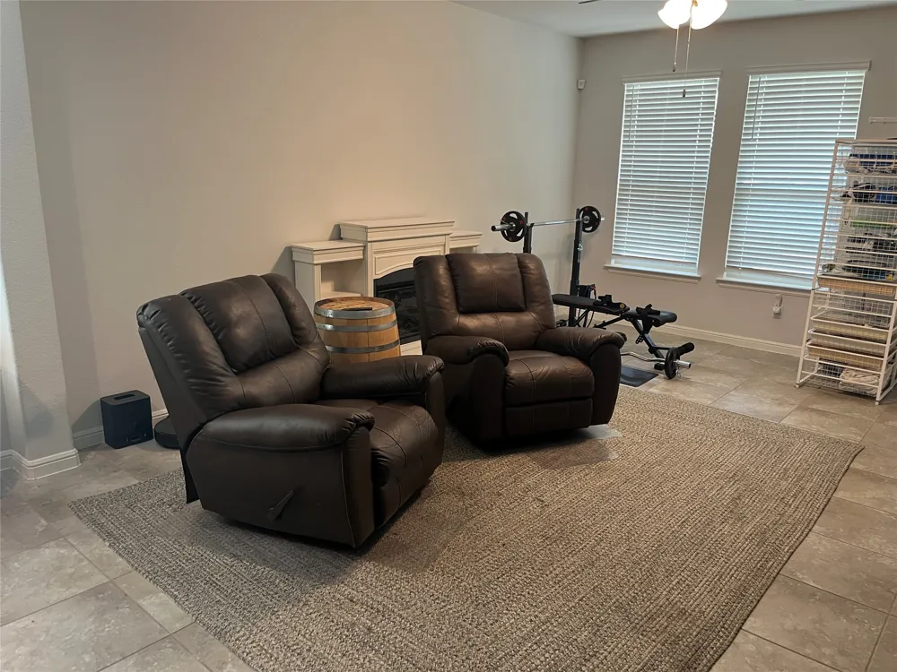 1107 Admiral Drive Azle, TX 76020