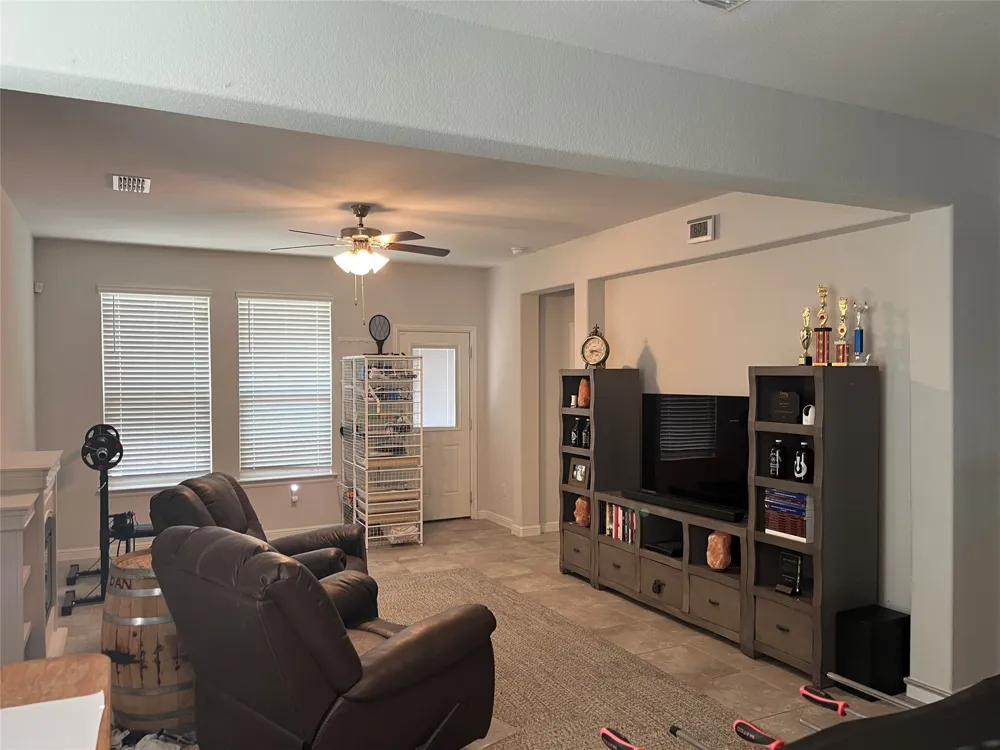 1107 Admiral Drive Azle, TX 76020