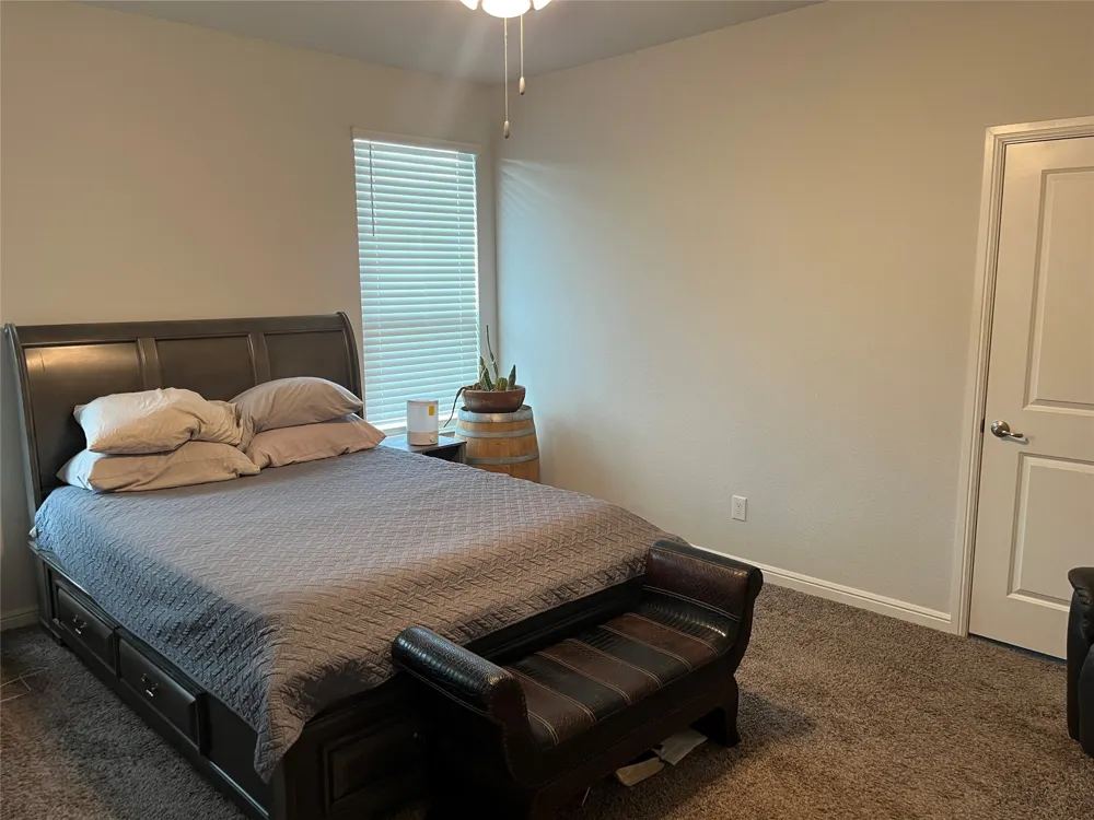 1107 Admiral Drive Azle, TX 76020