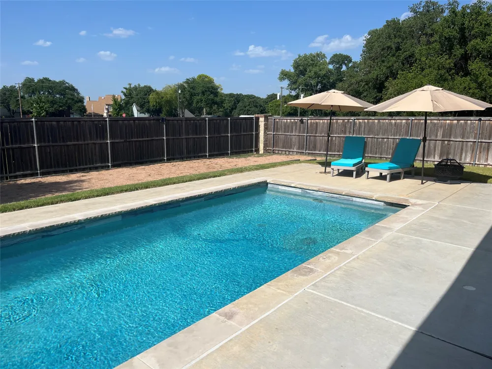 1107 Admiral Drive Azle, TX 76020