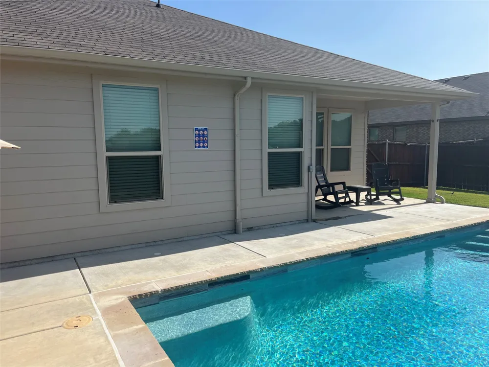 1107 Admiral Drive Azle, TX 76020