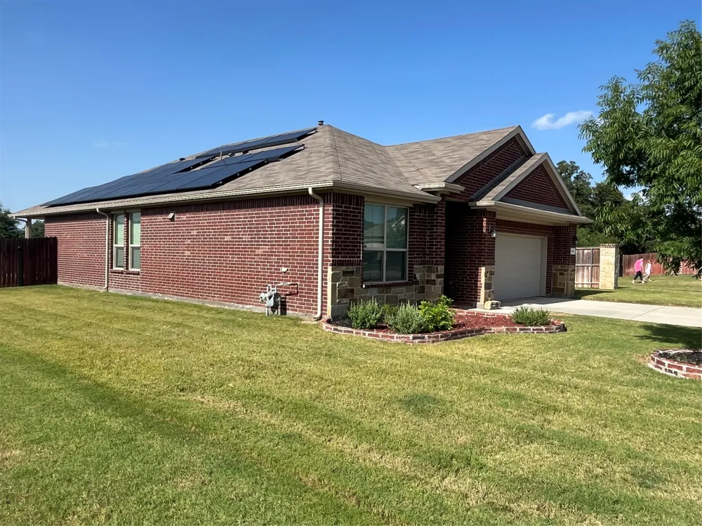 1107 Admiral Drive Azle, TX 76020