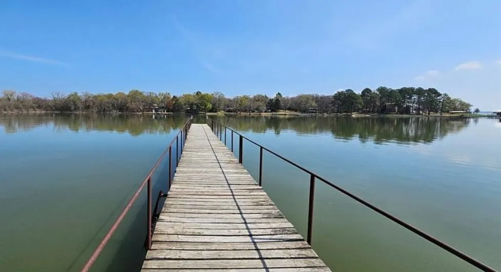 801 Wood Duck Trace Quinlan, TX 75474