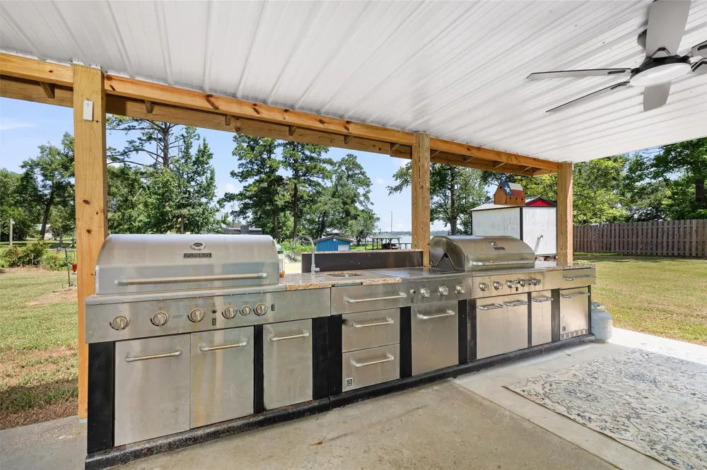 113 County Road 1844 Carthage, TX 75633